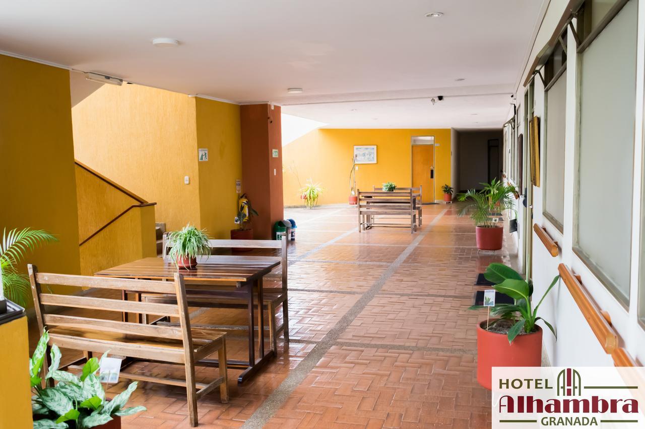 Hotel Alhambra Гранада Экстерьер фото