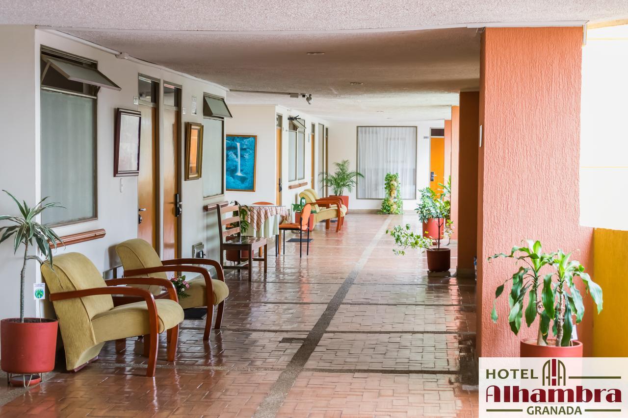 Hotel Alhambra Гранада Экстерьер фото
